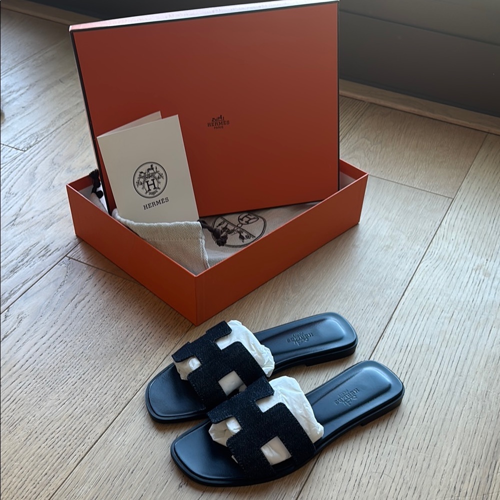 Hermes Oran sandal in dark denim “bleu brut”